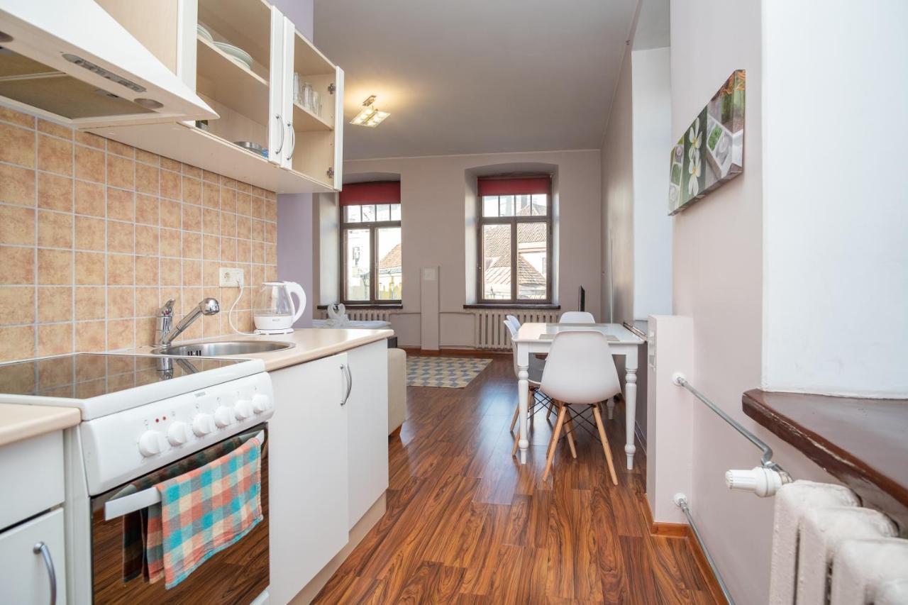 Old Town Studio Apartment - Uus Street 24 Талин Екстериор снимка