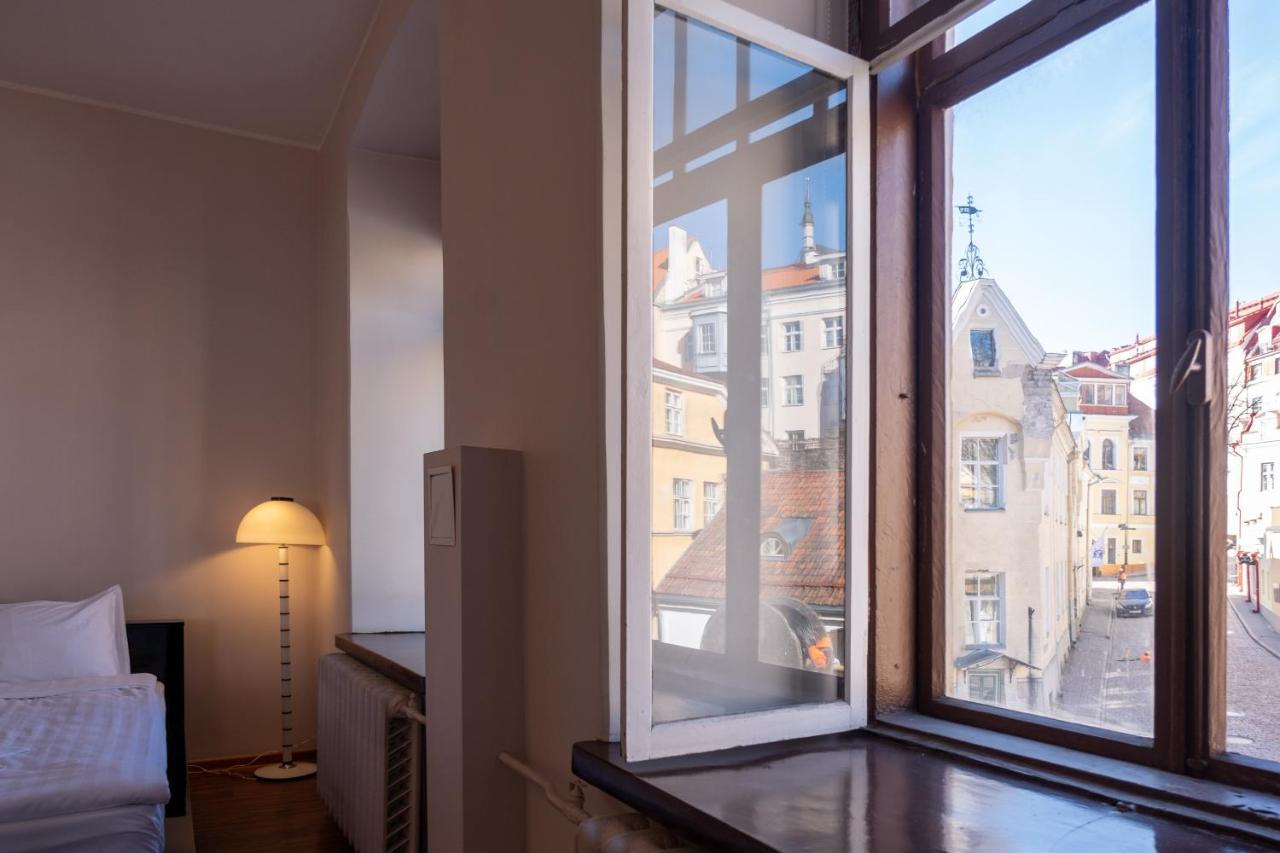 Old Town Studio Apartment - Uus Street 24 Талин Екстериор снимка