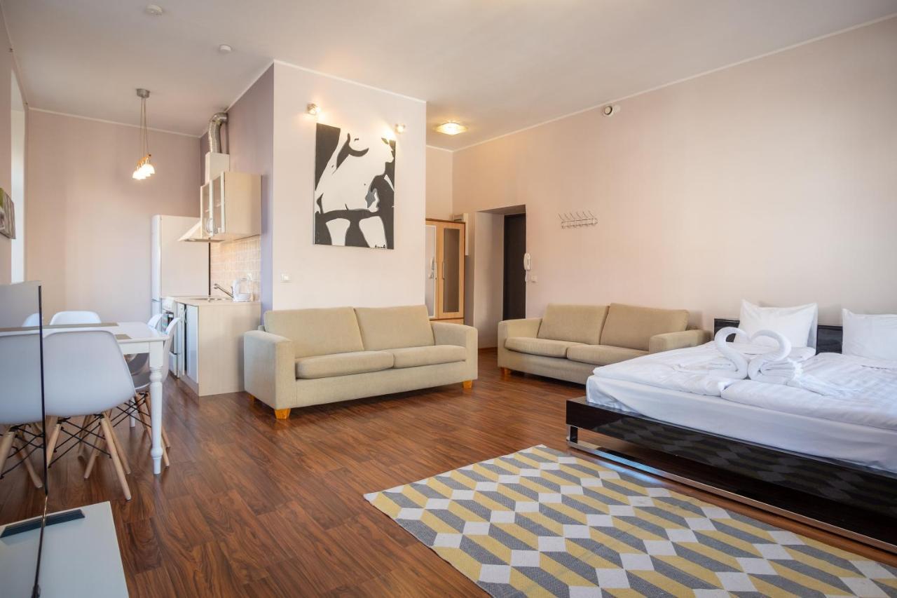 Old Town Studio Apartment - Uus Street 24 Талин Екстериор снимка